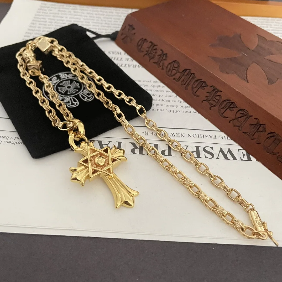 크롬하츠 클래식 골드 다이스 레터 목걸이 상세 이미지 3