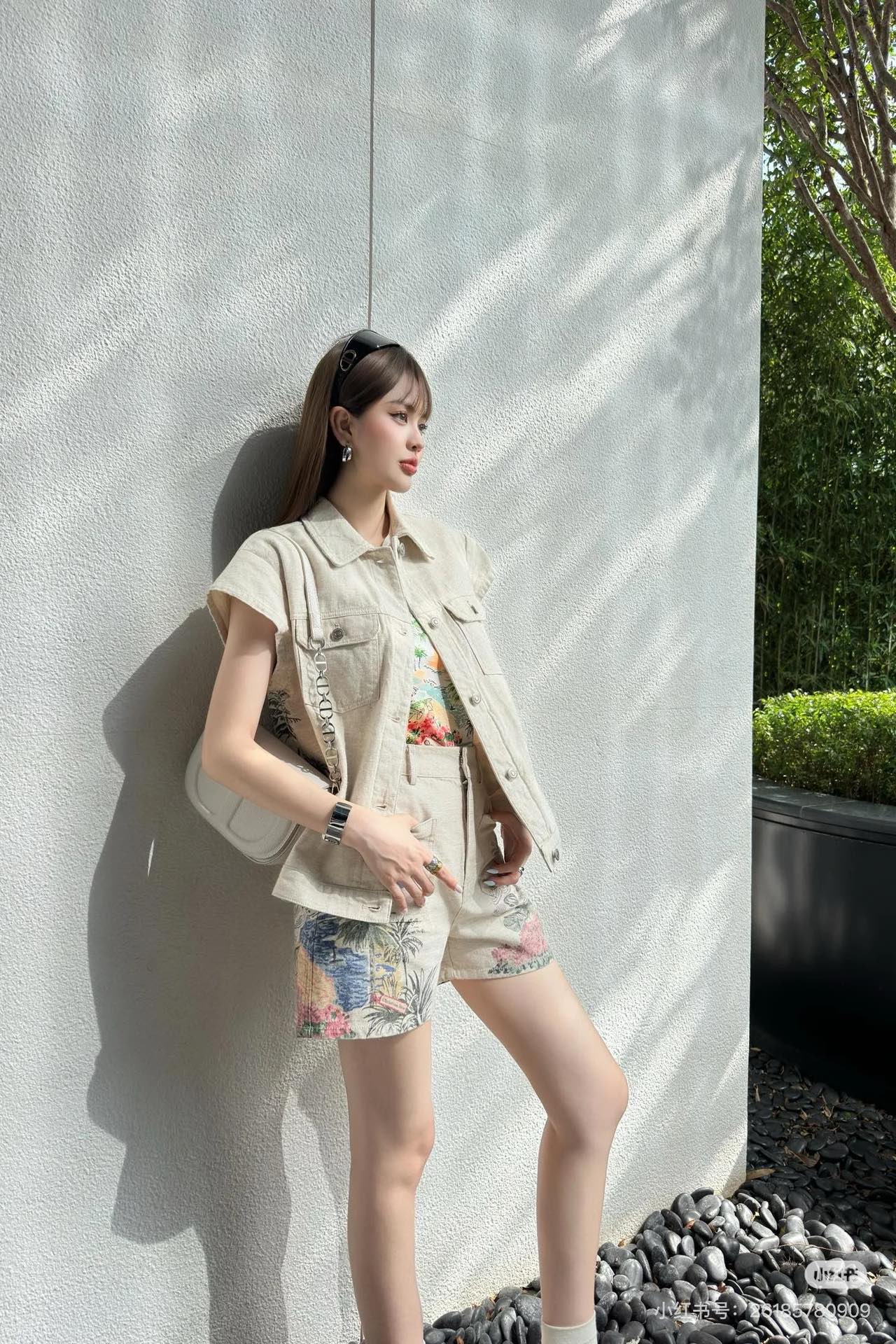 디올 프린트 데님 재킷 반바지 세트 상세 이미지 4