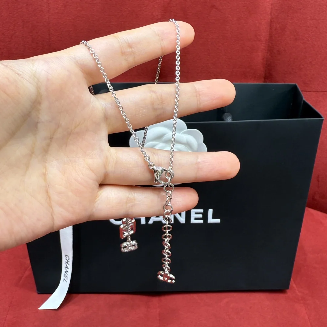 샤넬 블루 하트 다이아몬드 장식 목걸이 상세 이미지 3