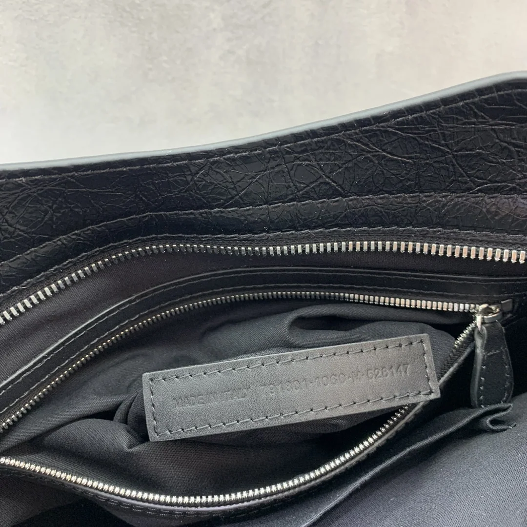 발렌시아가 르 시티 대형 핸드백 1157481180 상세 이미지 8