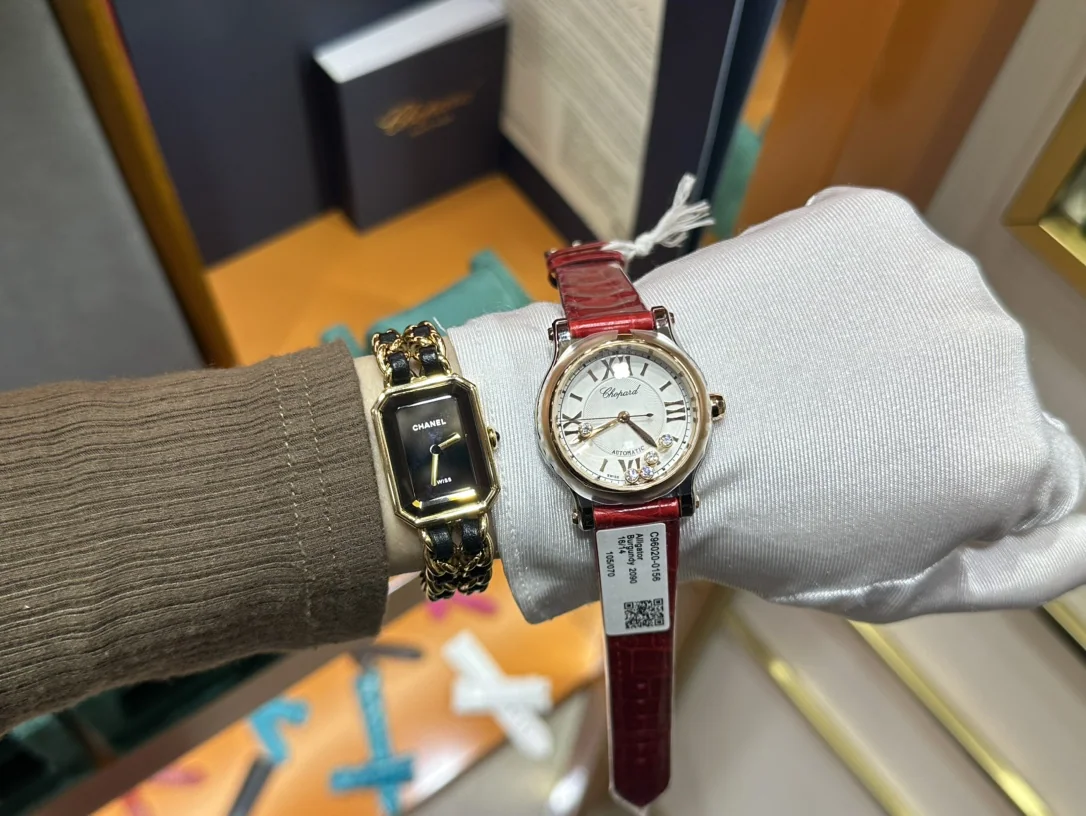 쇼파드 해피 다이아몬드 NR 공장 5 다이아 여성 시계 레플리카 45048 Chopard 상세 이미지 9