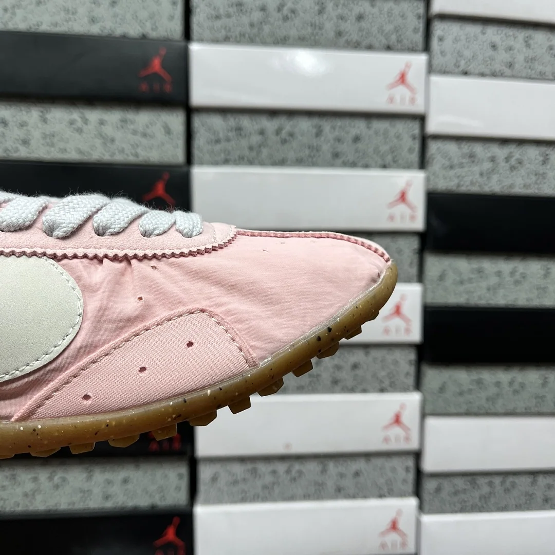 나이키 [YJ] HV8547-601 201607 Nike Moon Shoe SP Jacquemus Aluminum Pink 상세 이미지 5