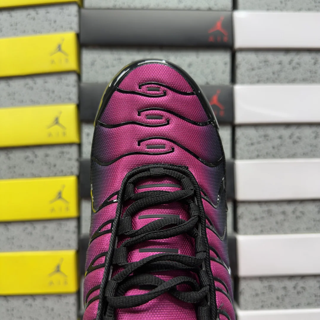 나이키 [BD] 에어 맥스 플러스 FJ5481-010 201841 Nike Air Max Plus Black Pink 상세 이미지 3