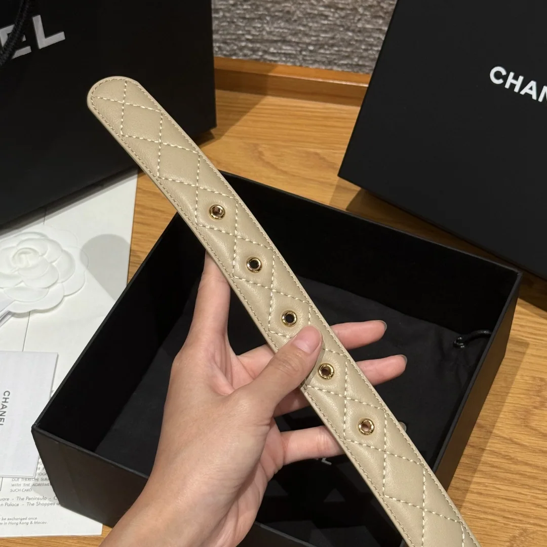 샤넬 더블 C 로고 램스킨 벨트 상세 이미지 7