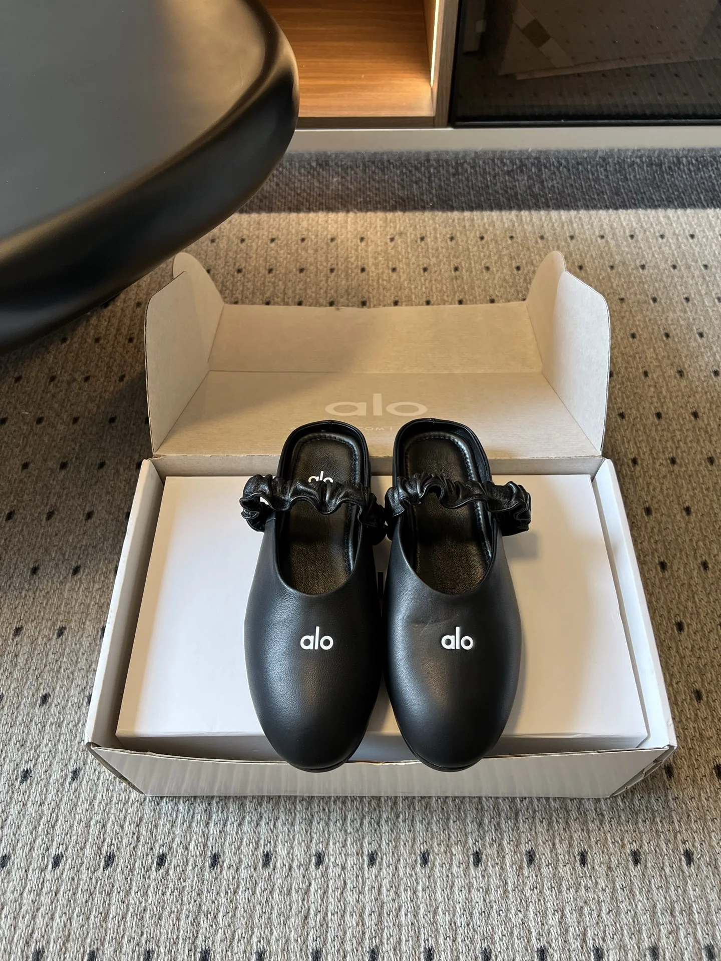 알로 요가 발레 뮬 155570