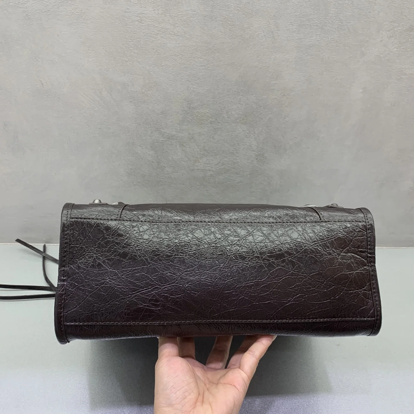 발렌시아가 르 시티 미디엄 핸드백 0846691080 상세 이미지 4