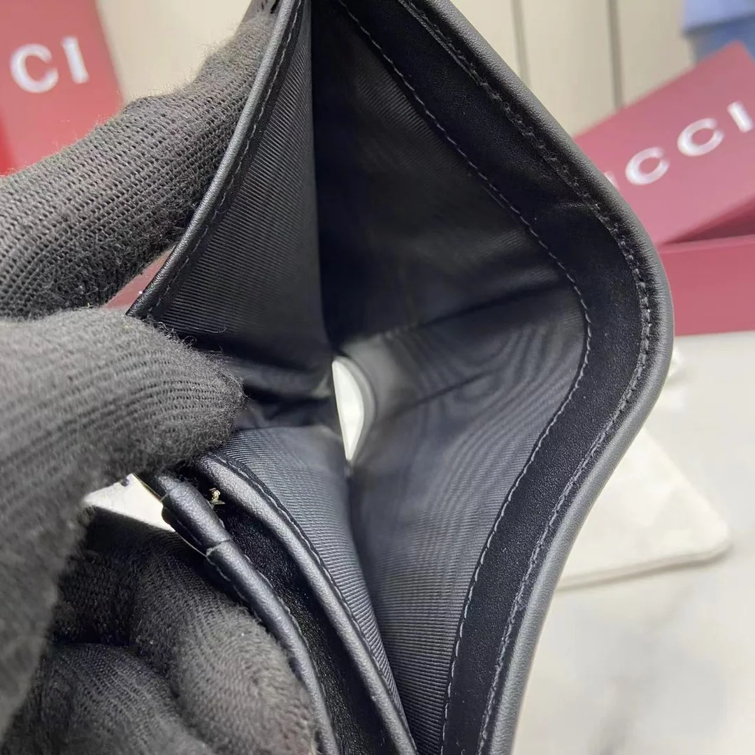 구찌 GG 모노그램 코팅 카드홀더 지갑 상세 이미지 9