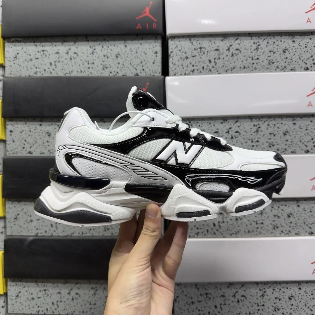 뉴발란스 [C] 9060R U906076M 202250 New Balance 9060R Black White 상세 이미지 9