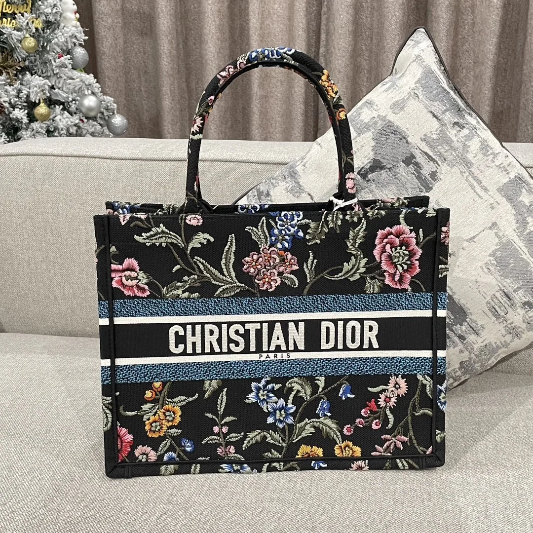 디올 CD-Book Tote 플라워 자수 토트백 36 상세 이미지 1