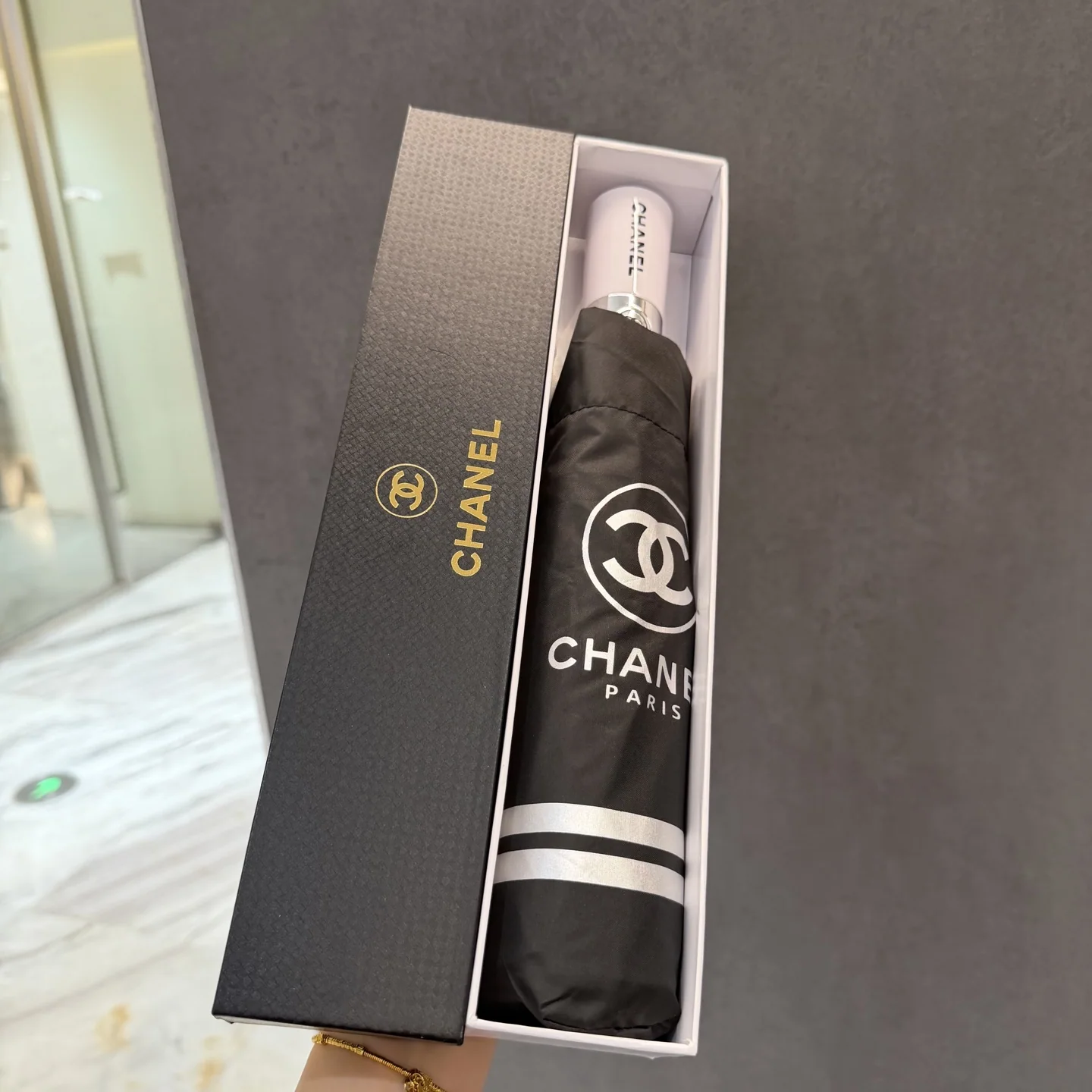 샤넬 우산 85335 Chanel Umbrella 상세 이미지 1
