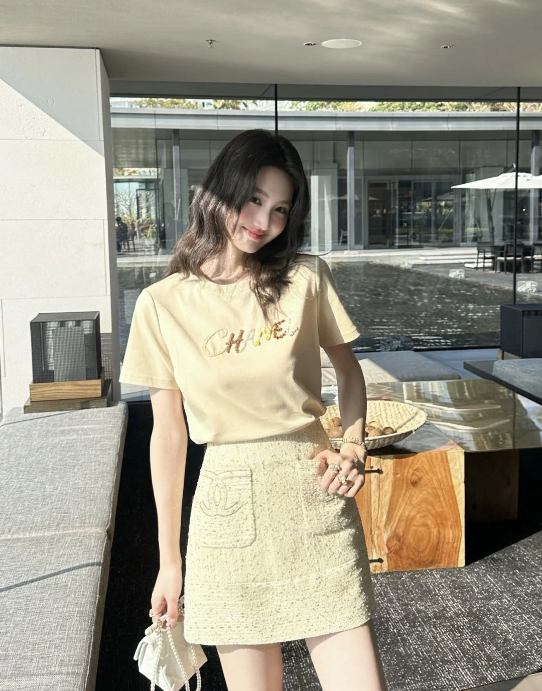샤넬 시퀸 비즈 장식 여성 반팔 티셔츠 상세 이미지 9
