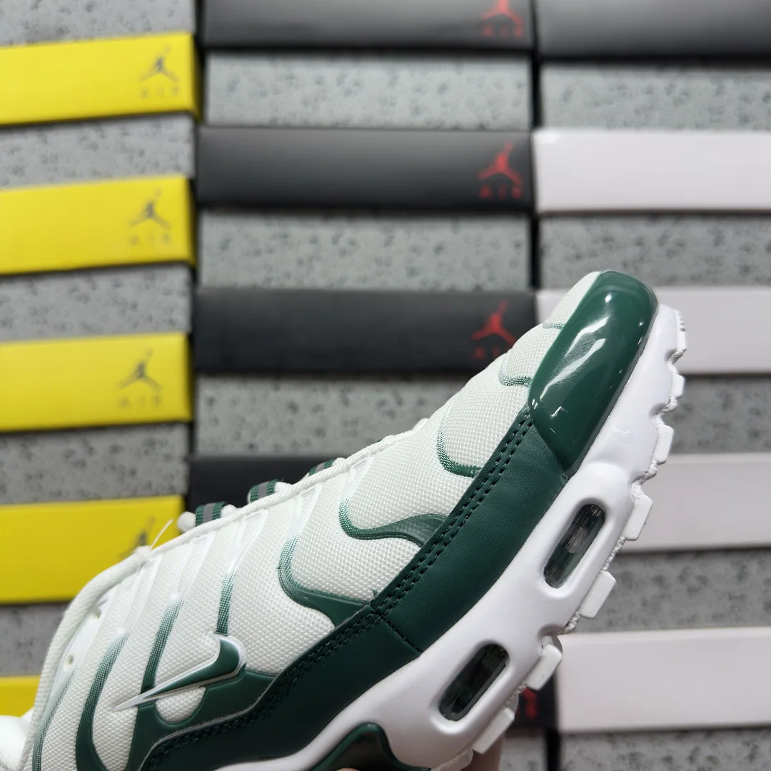 나이키 [BD] 에어 맥스 플러스 CV2392-101 201845 Nike Air Max Plus 상세 이미지 6
