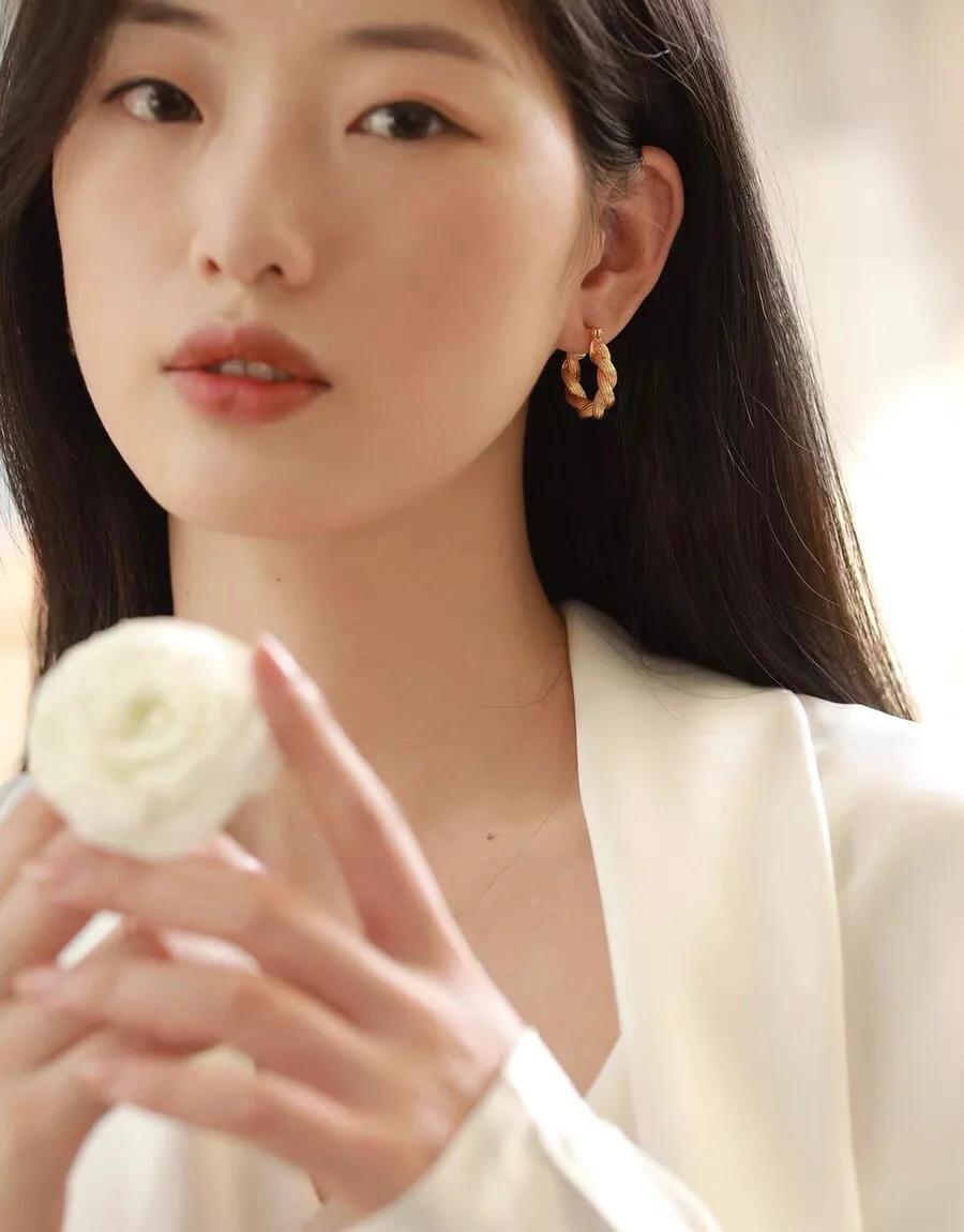 셀린느 컬러 케이블 노트 귀걸이 상세 이미지 9