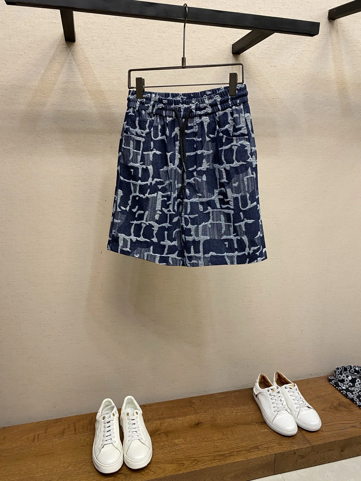 펜디 남성 반바지 53063 Fendi Shorts 상세 이미지 1