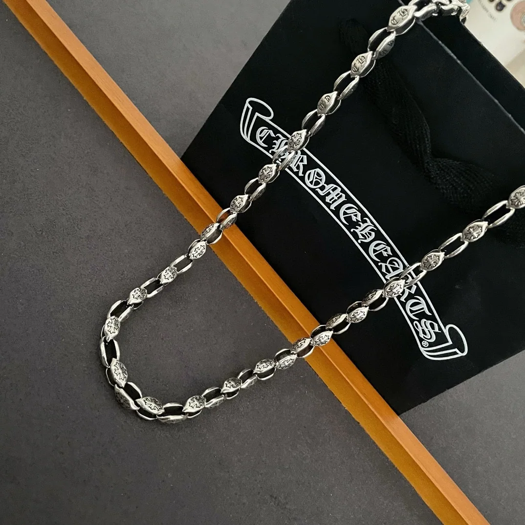 크롬하츠 글자 장식 빈티지 목걸이 상세 이미지 4