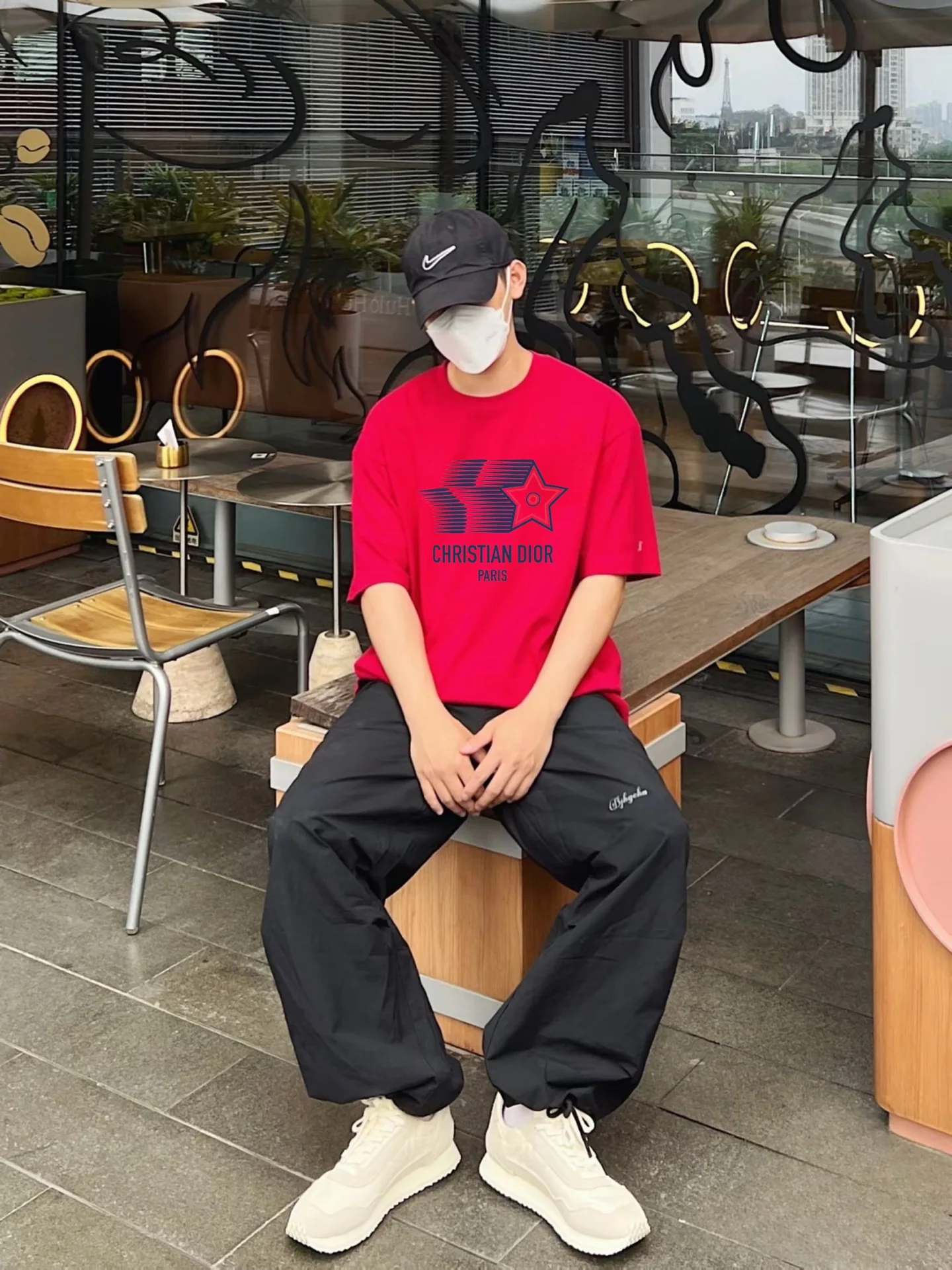 디올 오각별 무늬 여성 반팔 티셔츠 상세 이미지 4