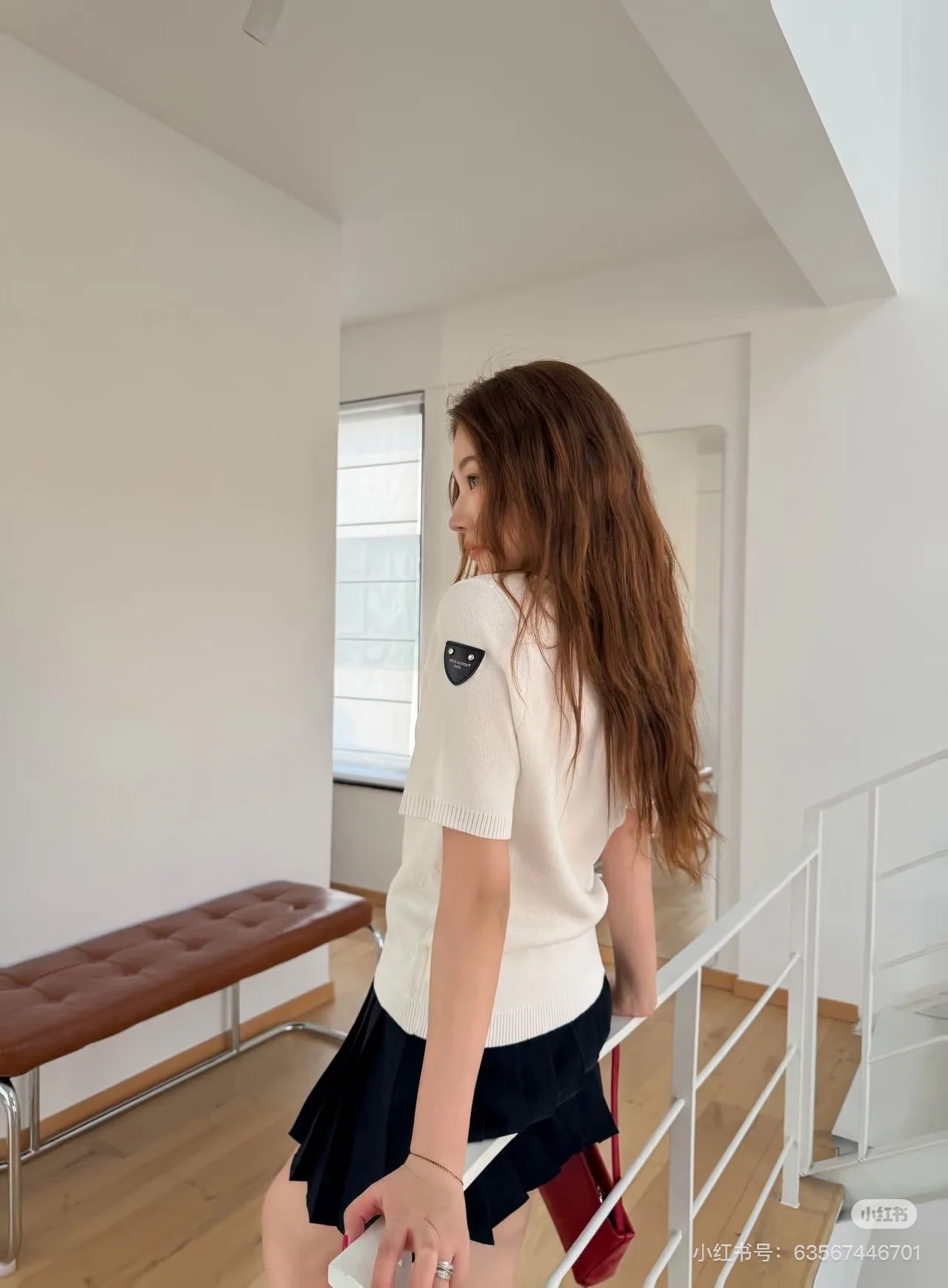 루이비통 LV 모노그램 자카드 여성 반팔 티셔츠 상세 이미지 8