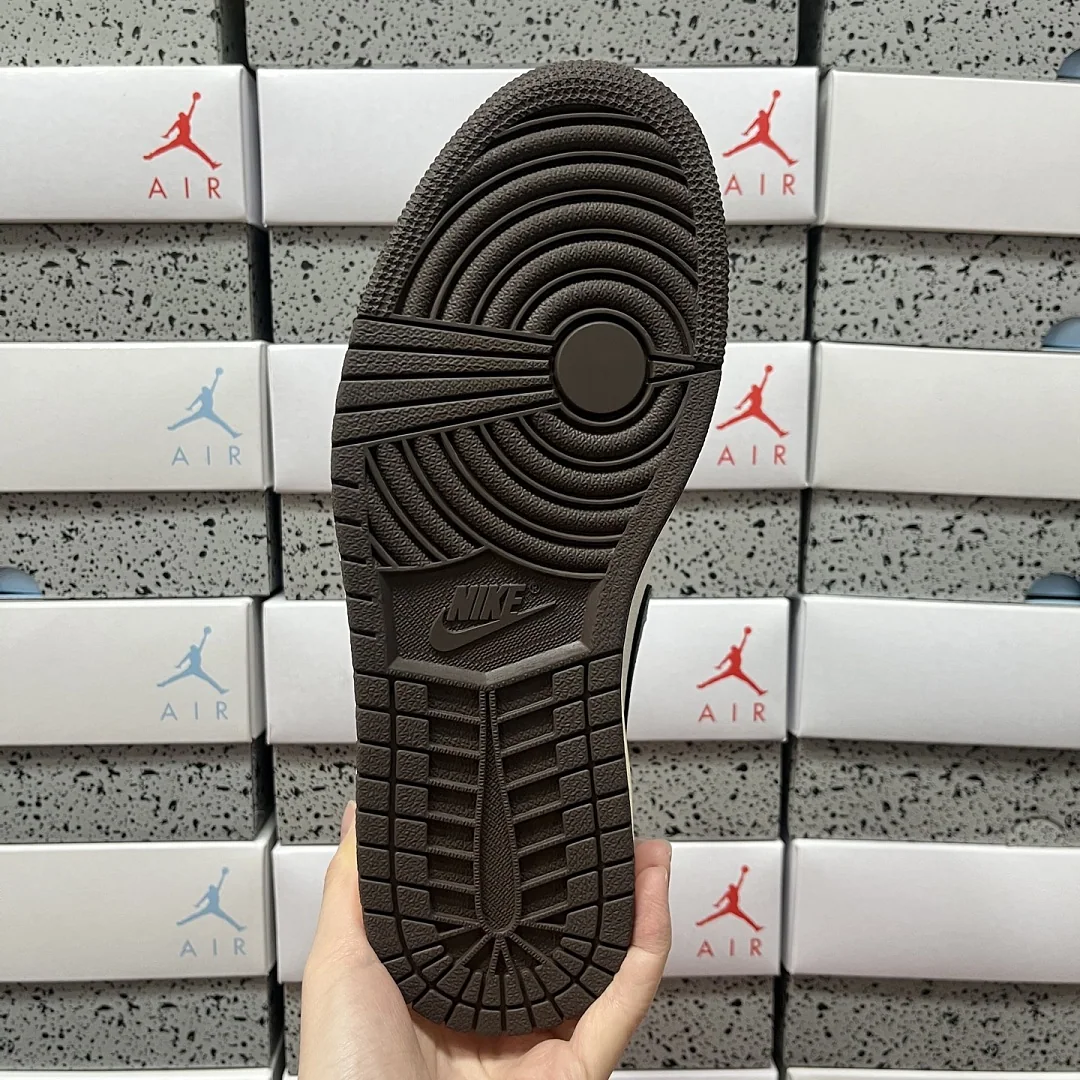 나이키 [PK] 브라운 CD4487-100 201954 Nike Travis Scott Mocha 상세 이미지 5