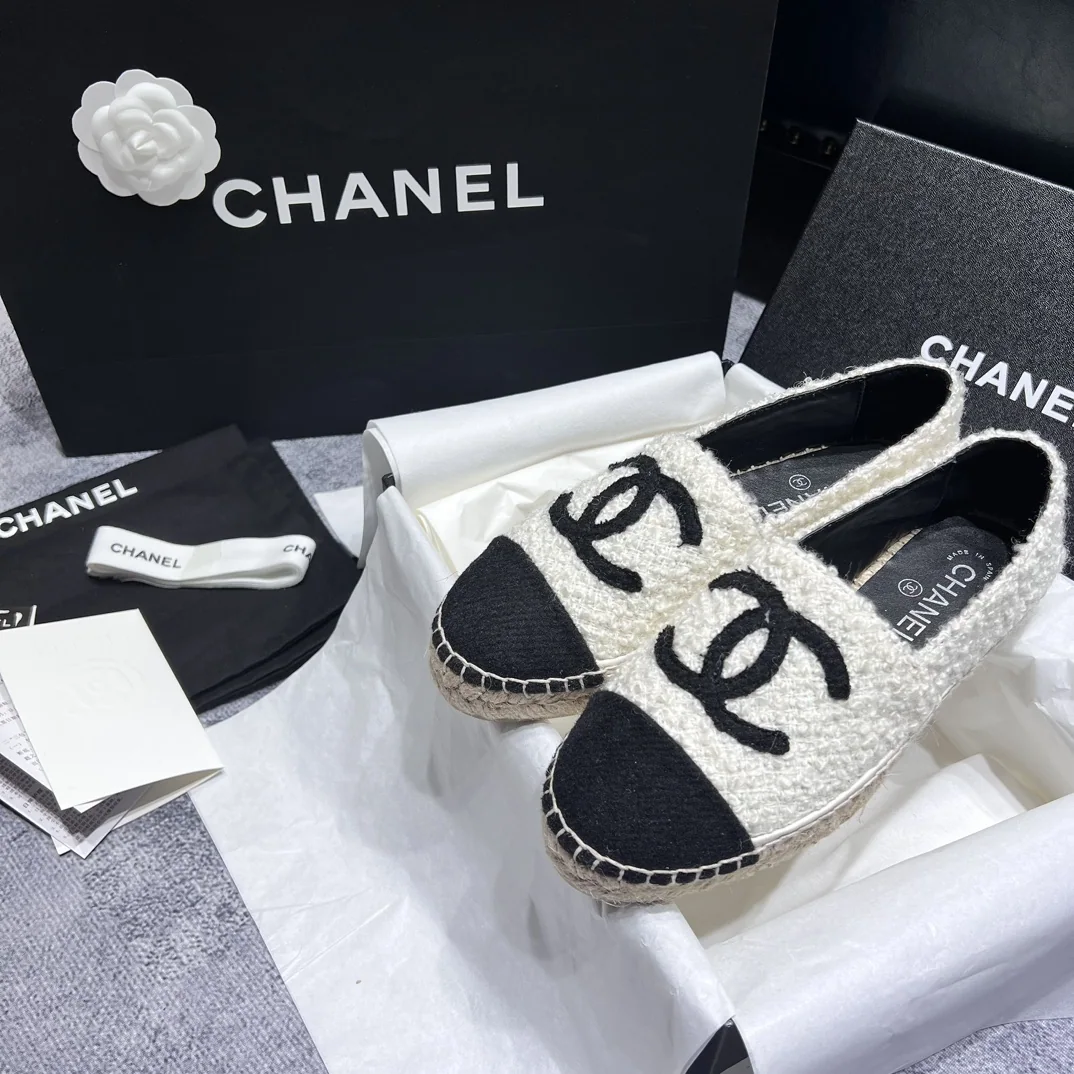 샤넬 클래식 슬립온 에스파드리유 상세 이미지 1