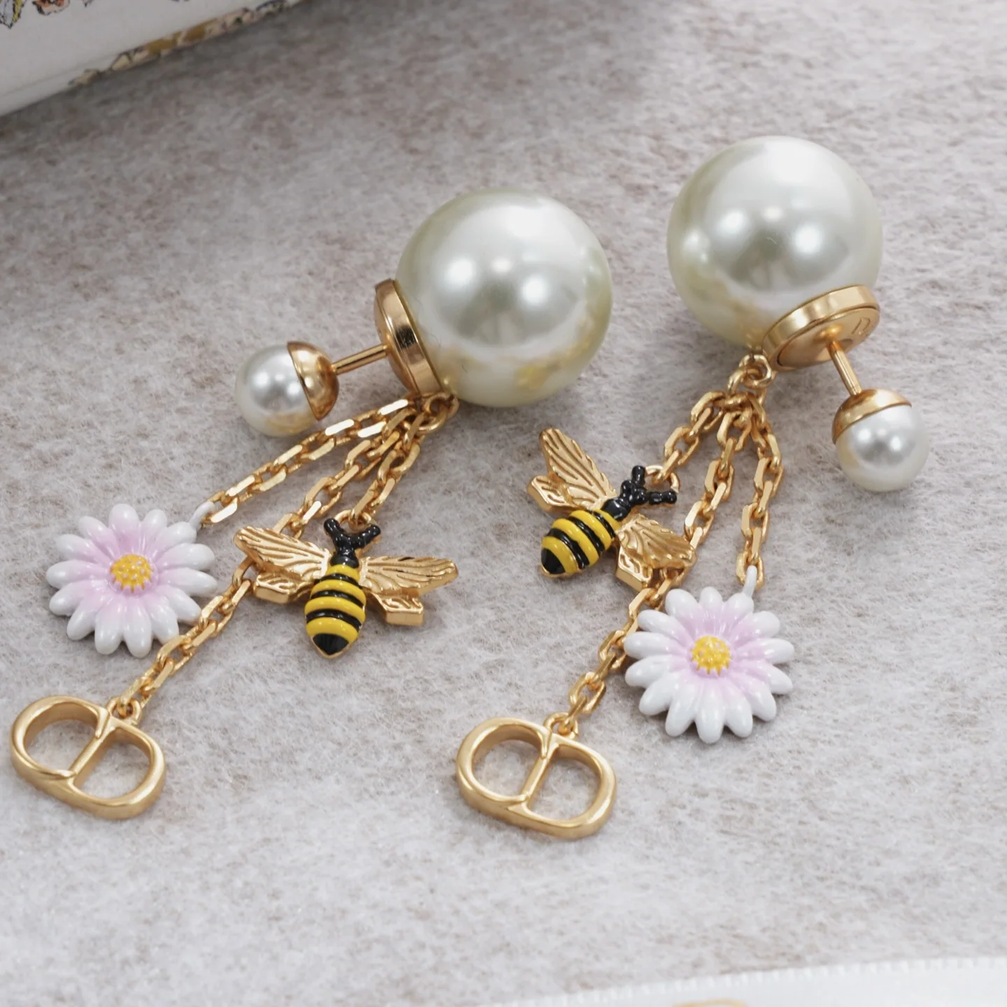디올 귀걸이 60498 Dior Earrings 상세 이미지 1