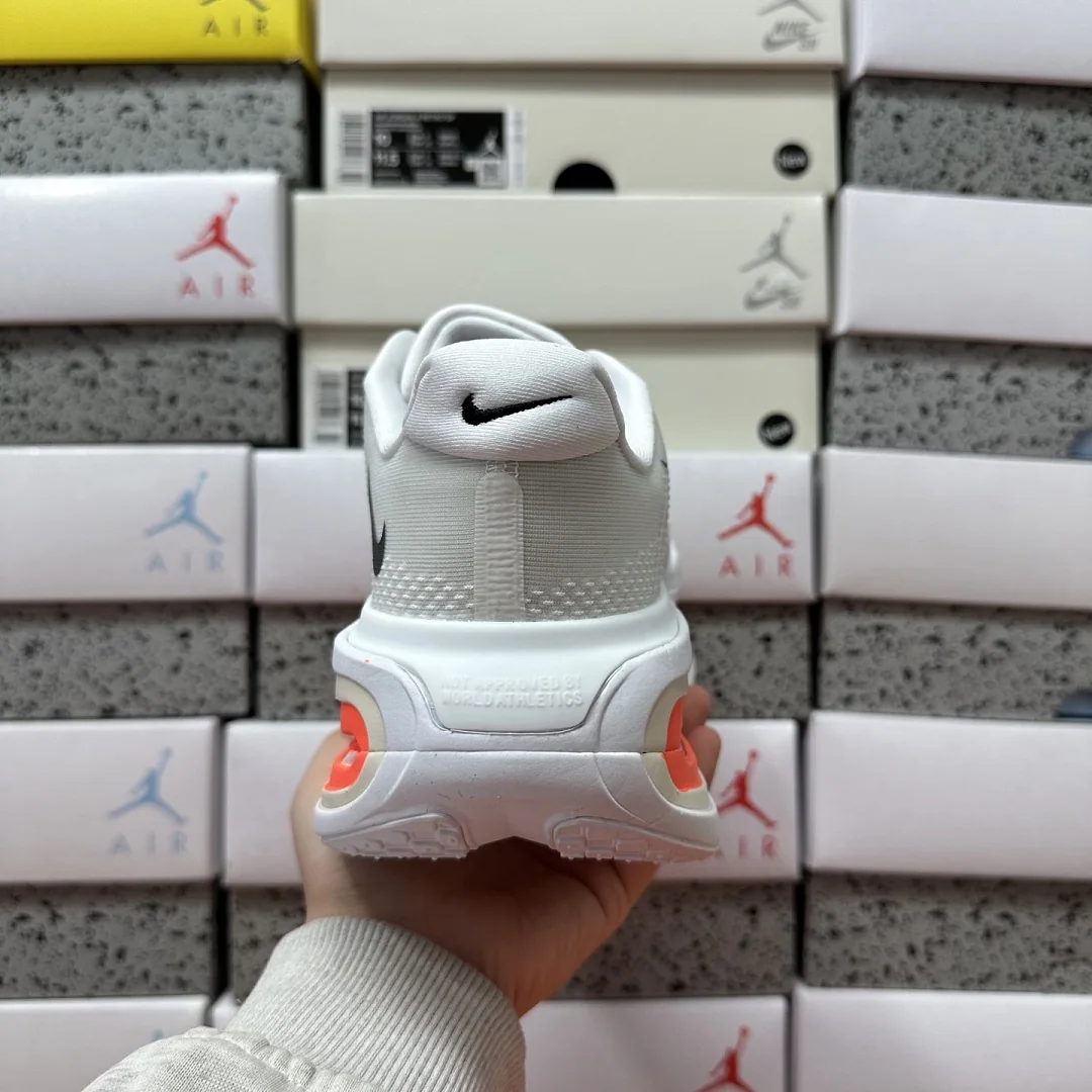 나이키 [5A] 보메로 프리미엄 화이트 오렌지 HQ2050-631 201626 Nike Vomero Premium 상세 이미지 4