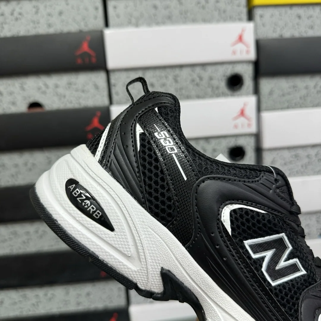 뉴발란스 [WZ] 530v2 MR530SD 202042 New Balance 530v2 Black White 상세 이미지 9