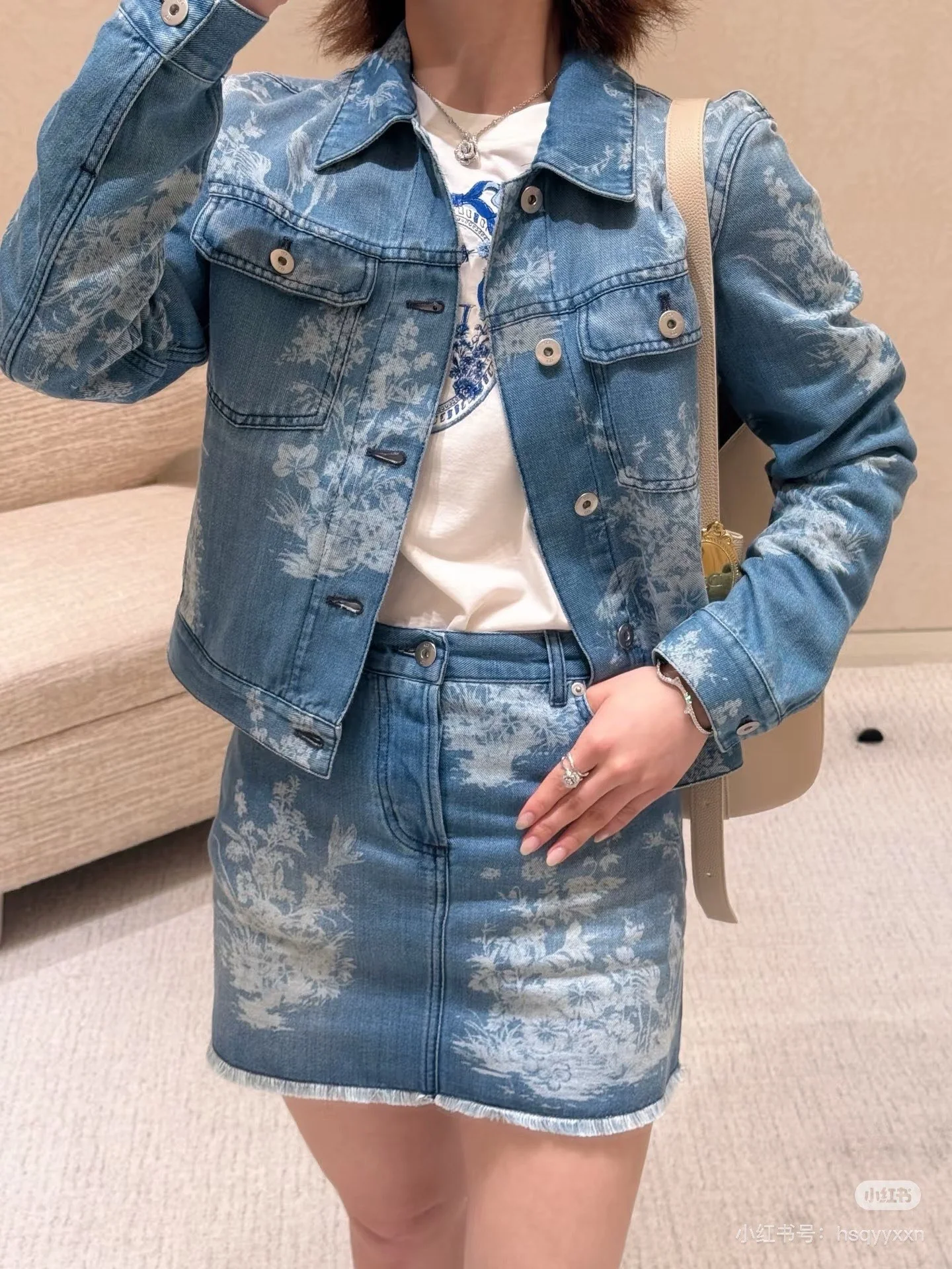디올 레이저 프린트 데님 스커트 137774