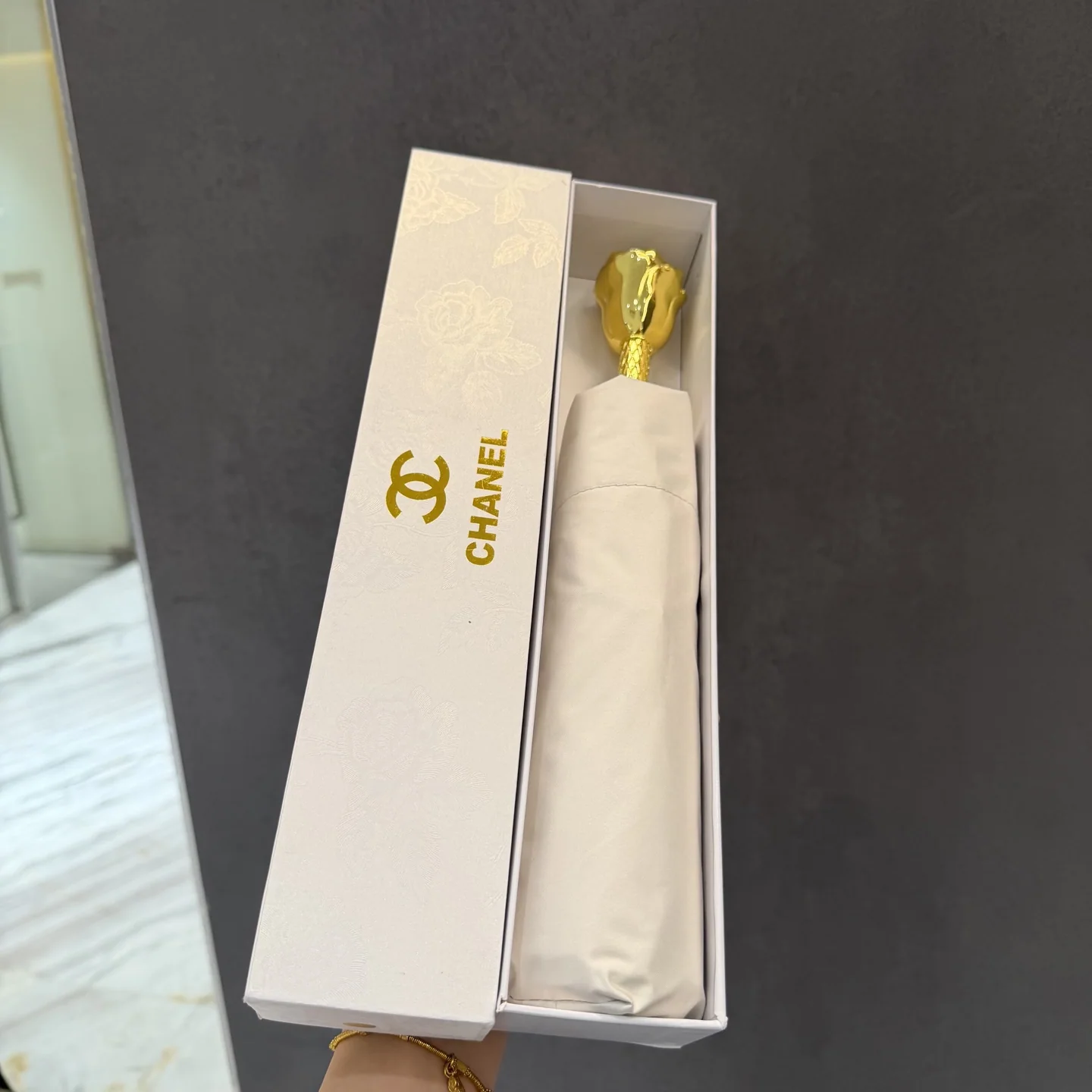 샤넬 장미 손잡이 삼단 수동 우산 상세 이미지 1