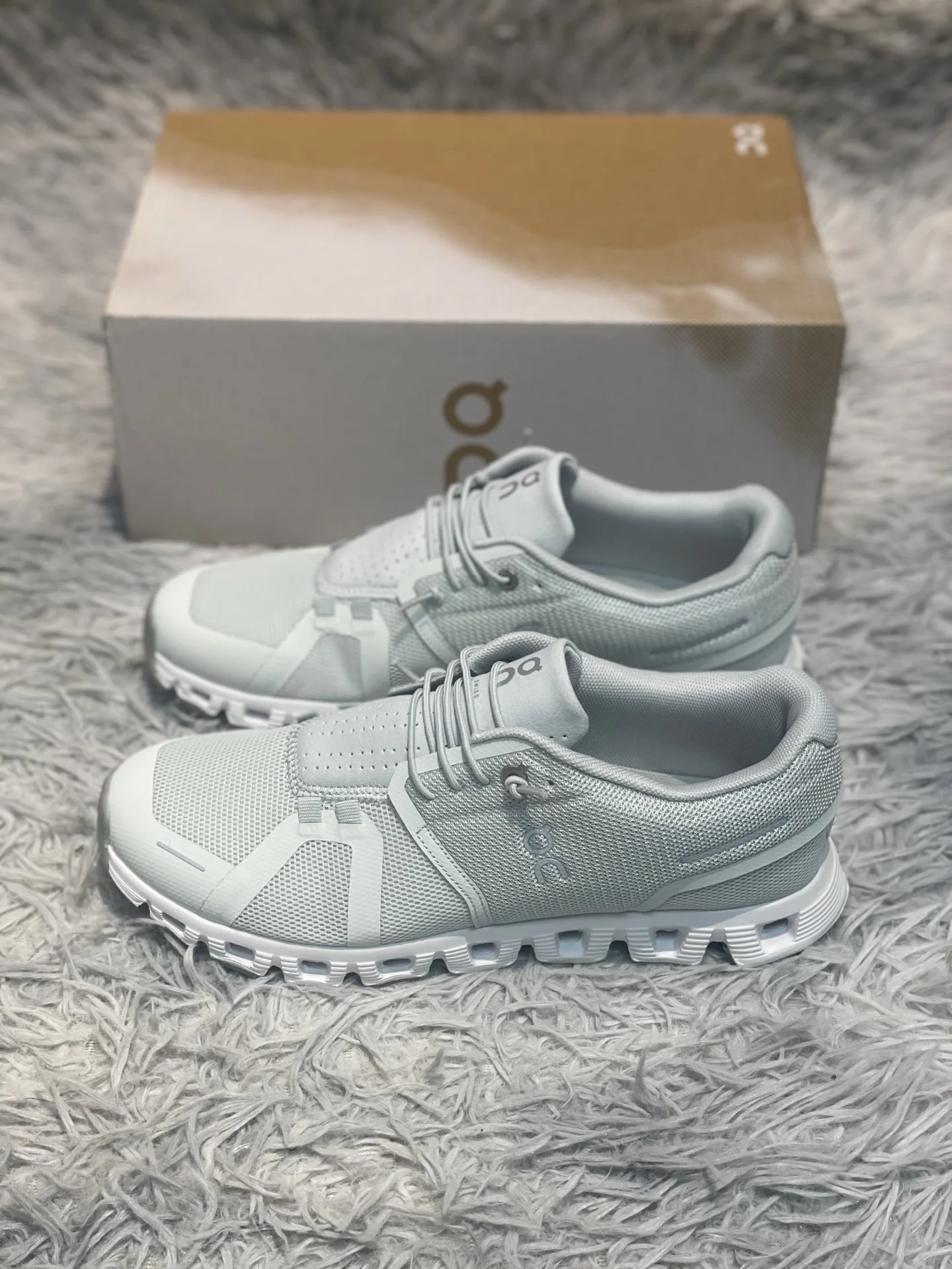 ON Run Cloud 6 캐주얼 경량 러닝화 상세 이미지 6