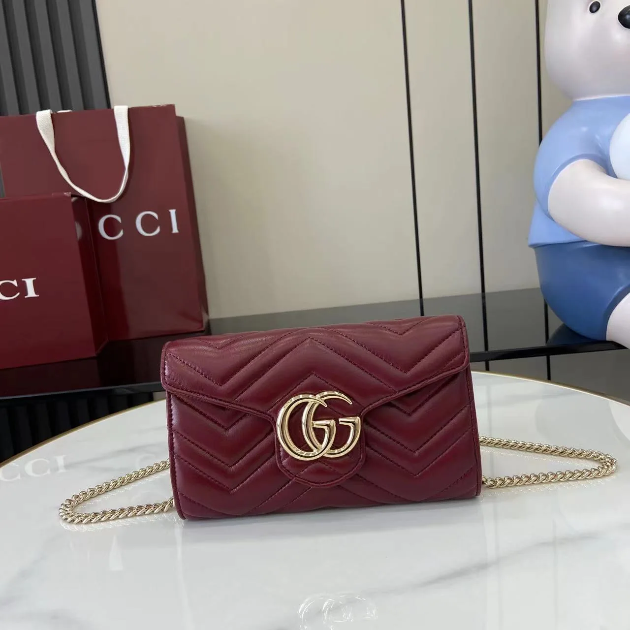 구찌 GG 마몬트 체인 지갑 상세 이미지 1
