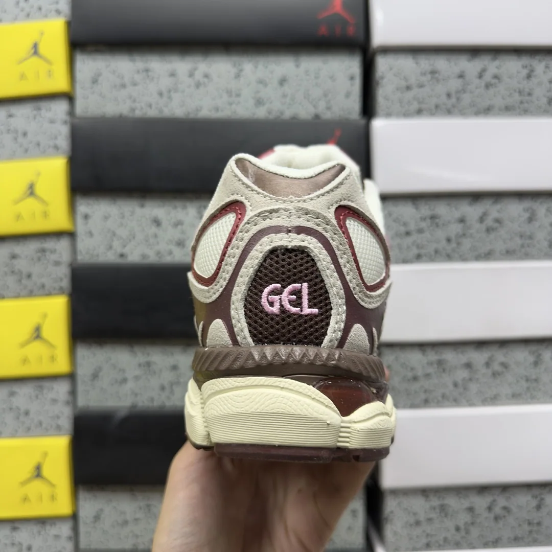 아식스 [WZ] 젤 NYC 1203A788-100 200469 Asics Gel-NYC Cream Sweet Pink 상세 이미지 9