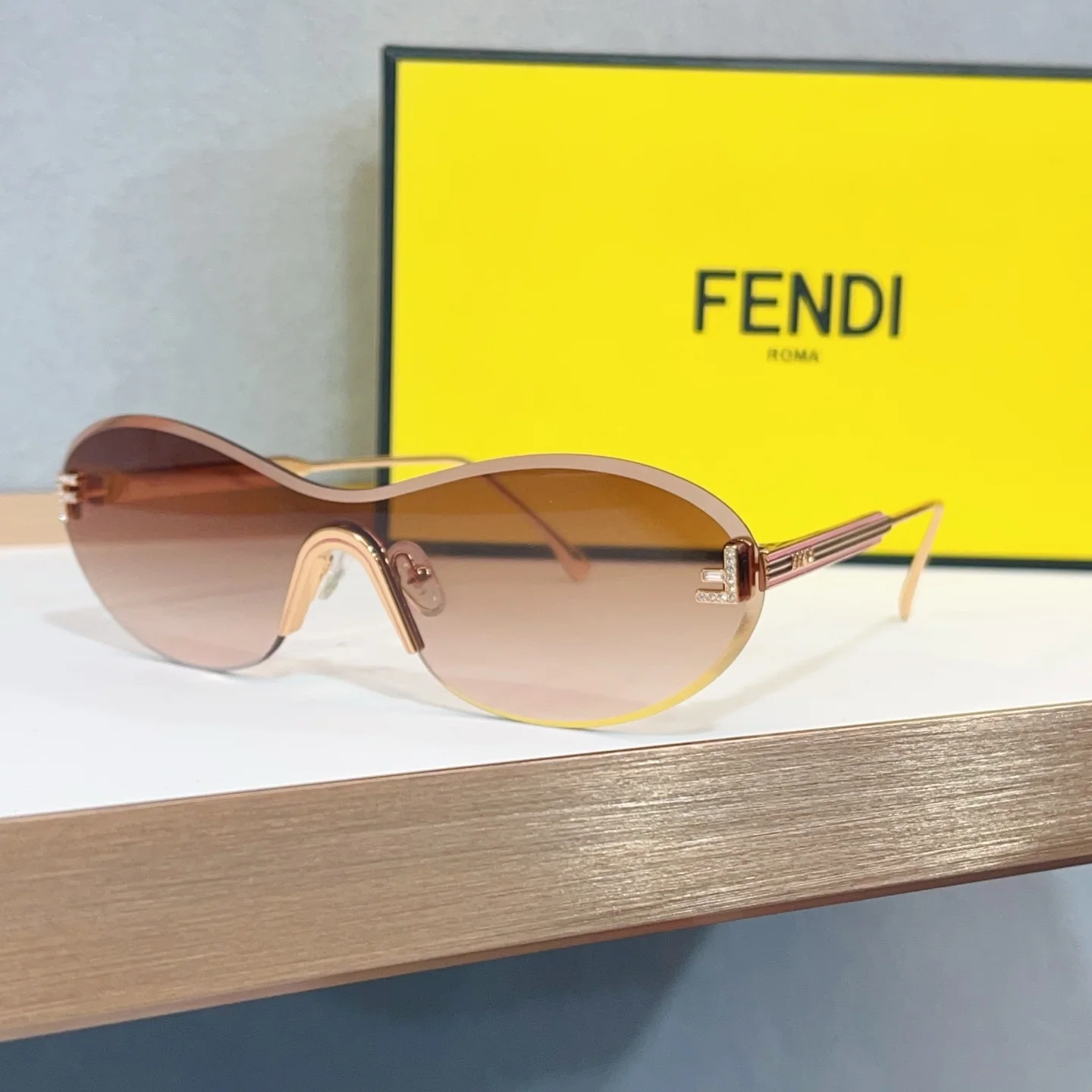 펜디 선글라스 74261 Fendi Sunglasses 상세 이미지 3