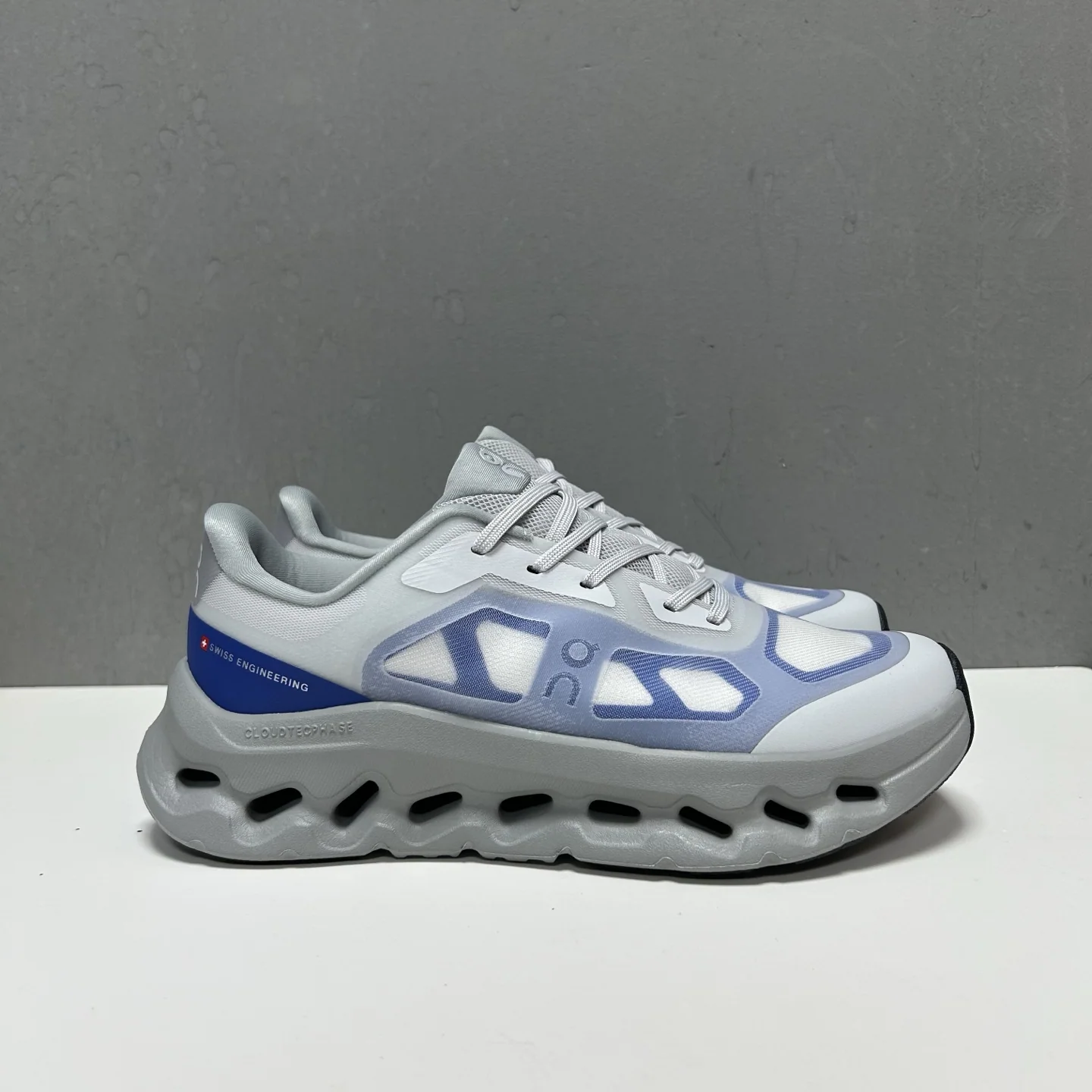ON 신발 157687 Sneakers 상세 이미지 1