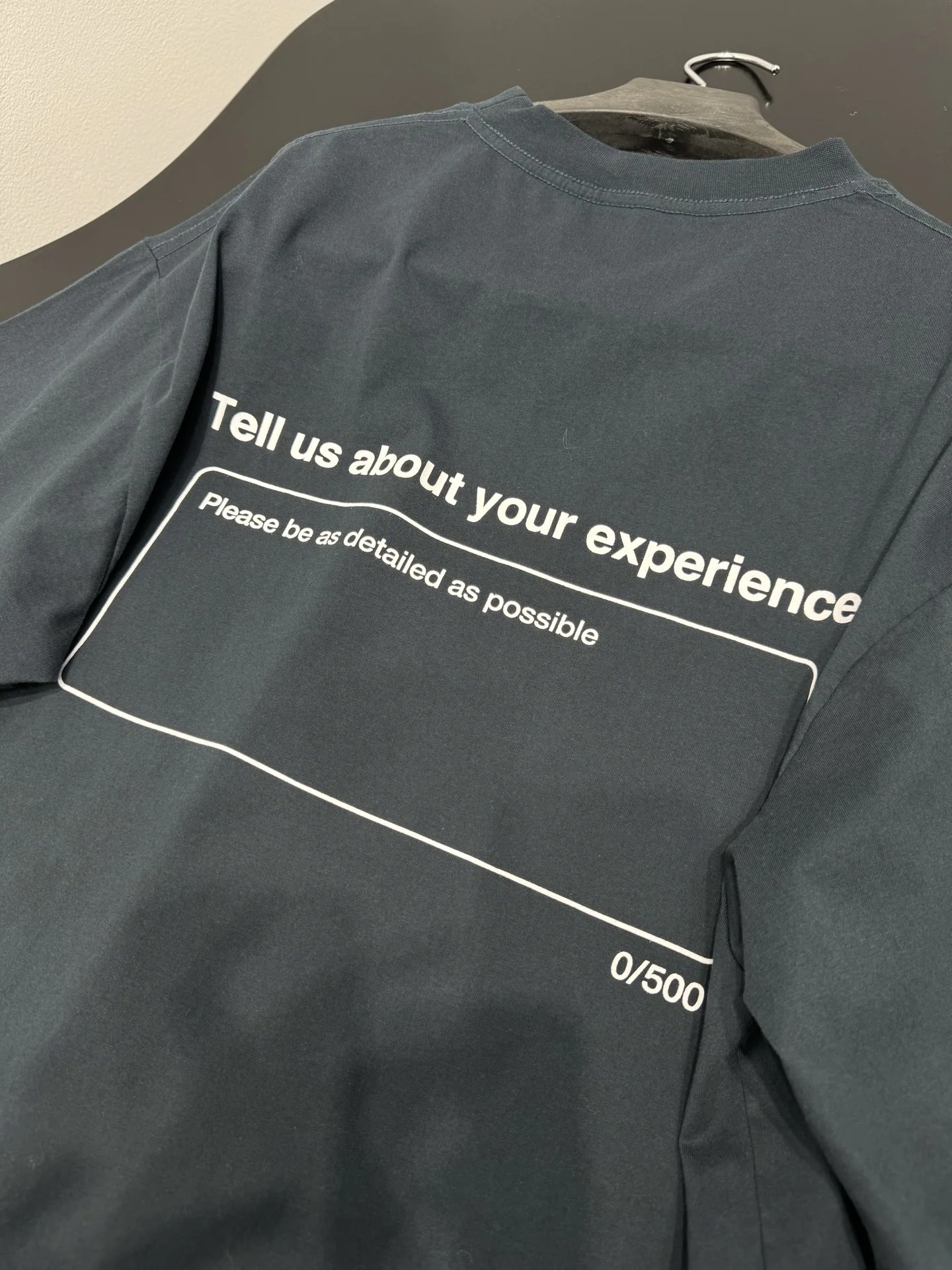발렌시아가 오버사이즈 아트 프린트 티셔츠 반팔 상세 이미지 9