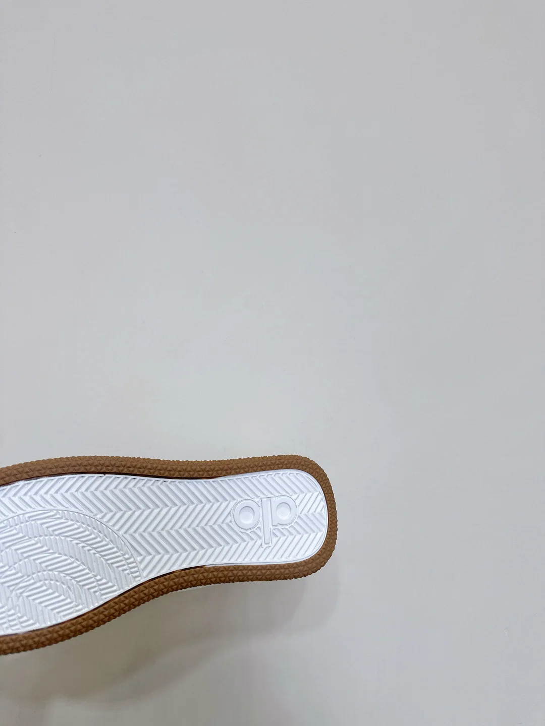 알로 팬더 모티프 두꺼운 밑창 소가죽 스니커즈 상세 이미지 9