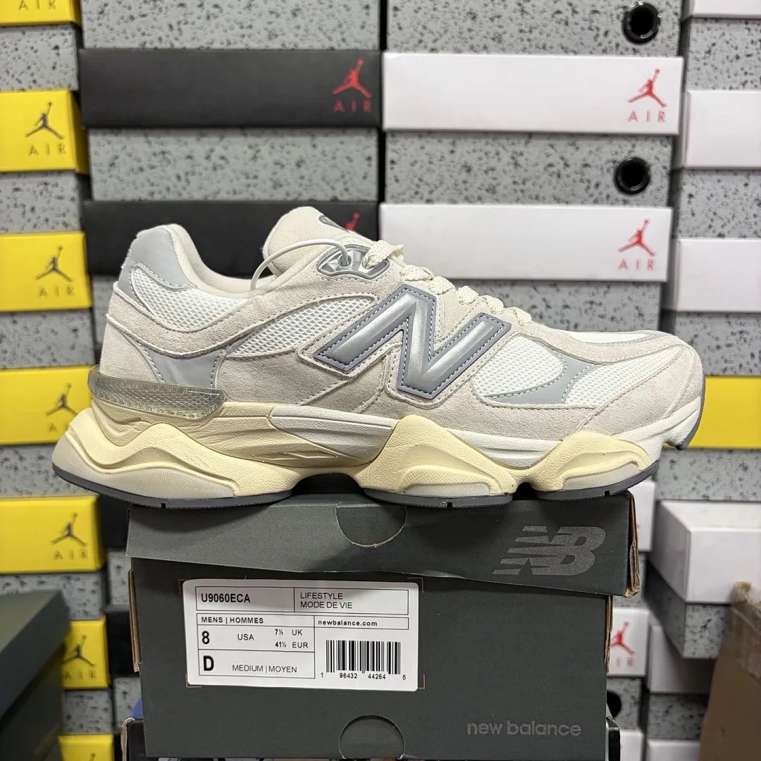 뉴발란스 [C] 9060 그레이 화이트 U9060ECA 202084 New Balance 9060