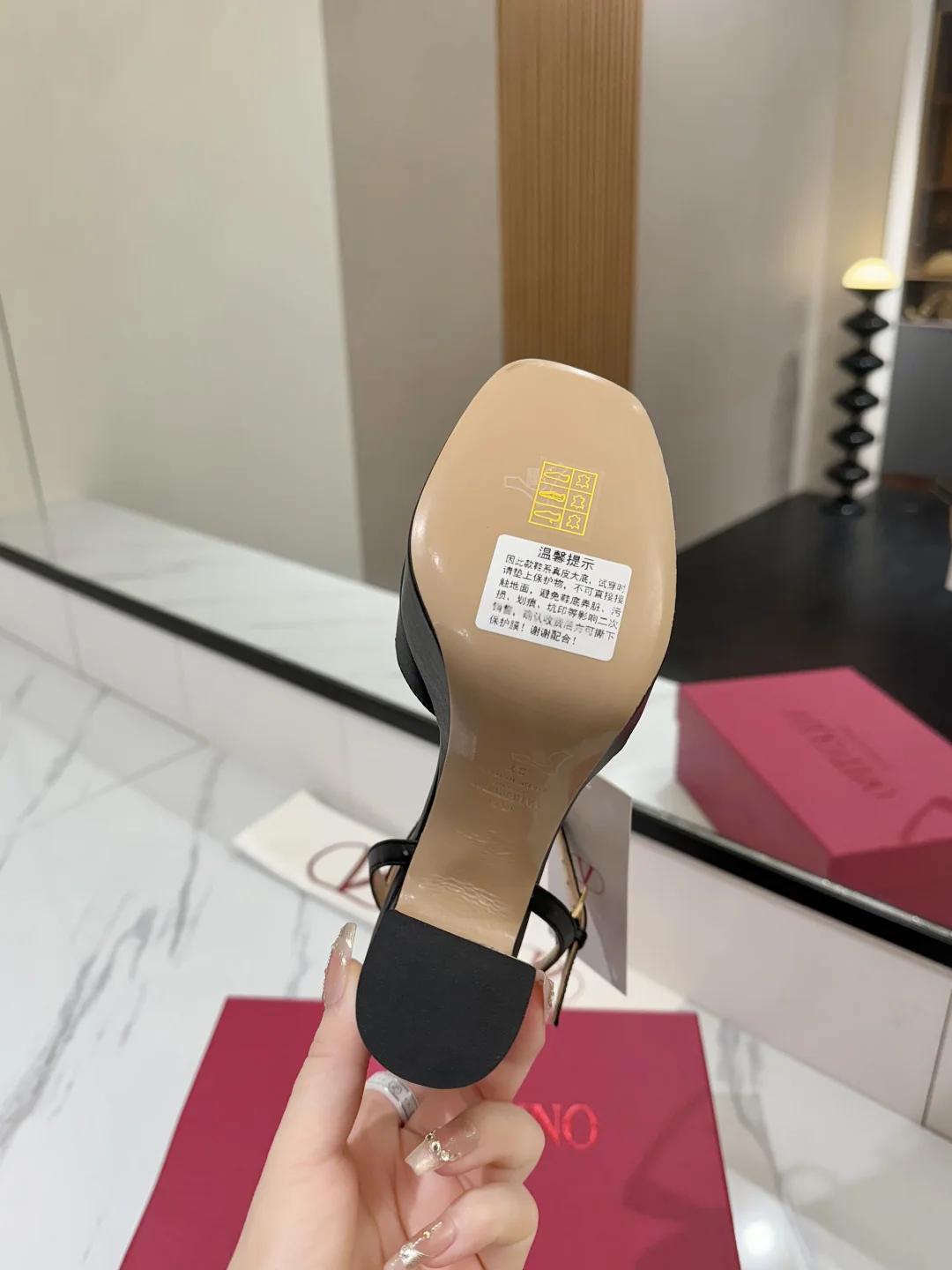 발렌티노 신발 상세 이미지 9