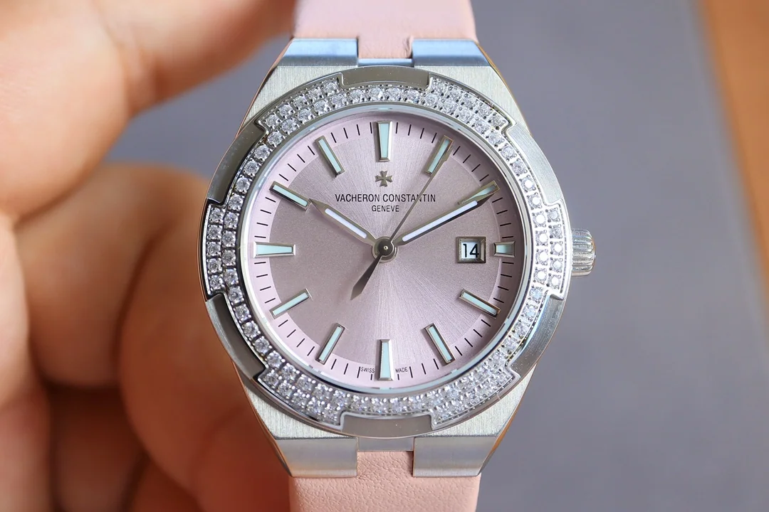 바쉐론콘스탄틴 바쉐론 콘스탄틴 오버시즈 4600 V 자동 CC 공장 레플리카 43597 Vacheron Constantin 상세 이미지 1