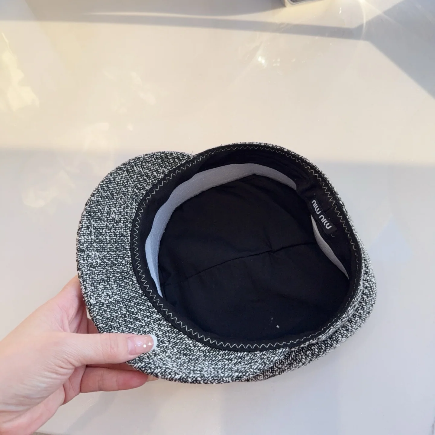 미우미우 모자 81383 Miu Miu Cap 상세 이미지 8