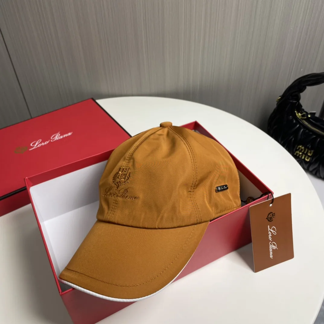 로로피아나 베이스볼 캡 상세 이미지 10