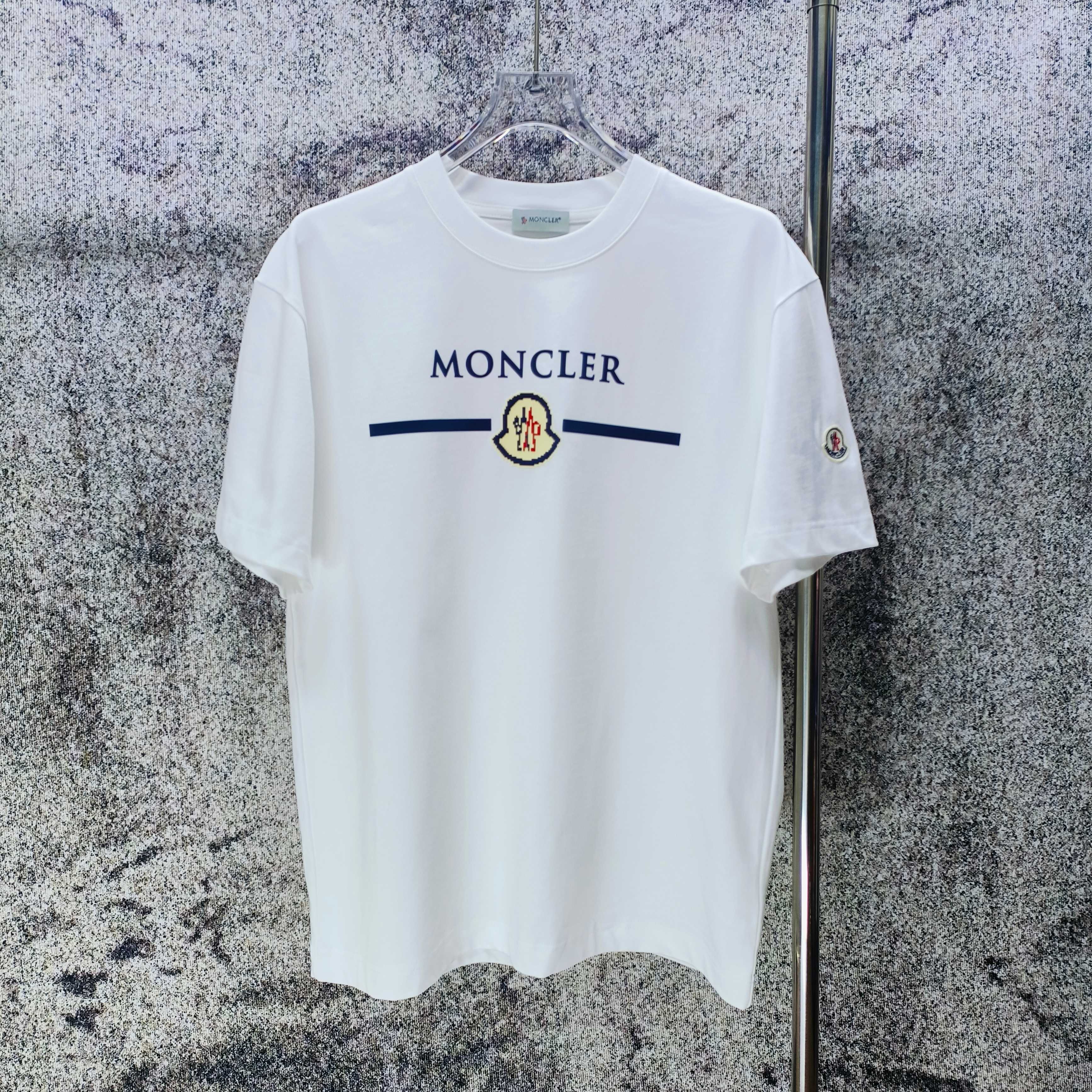 몽클레어 여성 루즈핏 반팔 티셔츠 상세 이미지 1