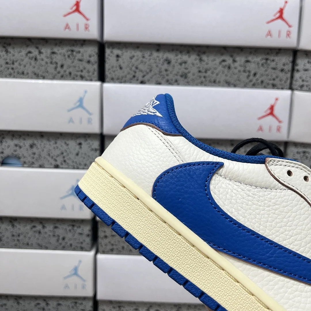 나이키 [PK] DM7866-104 201953 Nike Fragment X Travis Scott Sail Military Blue 10.0 상세 이미지 2