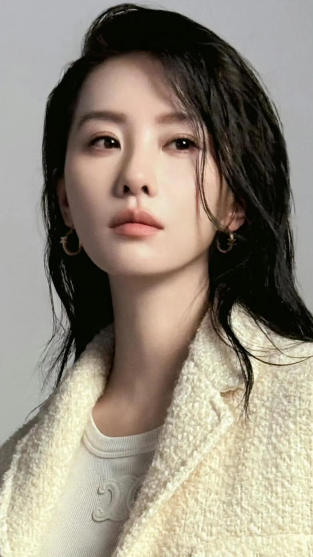 셀린느 3D 개선문 다이아몬드 귀걸이 상세 이미지 4