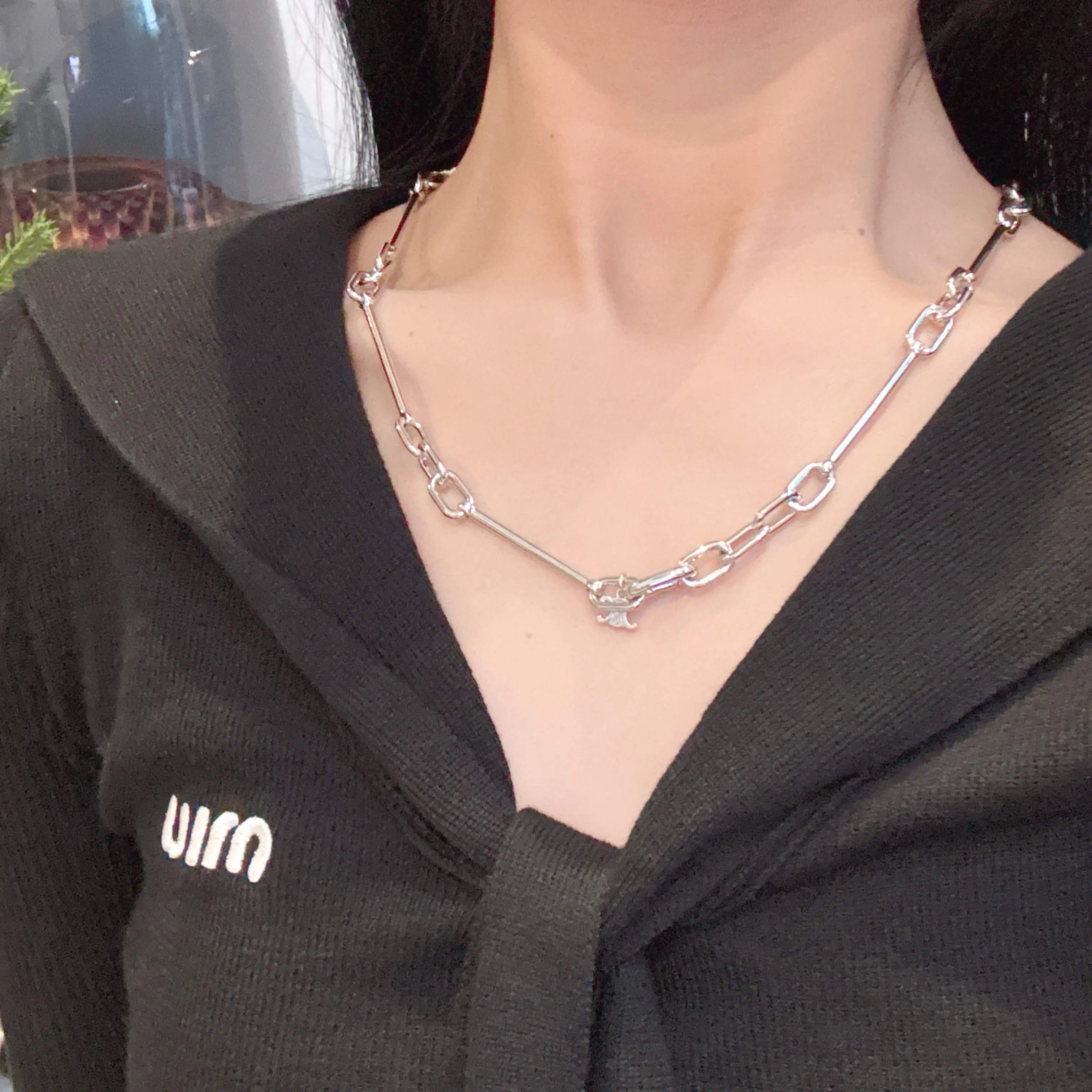 셀린느 목걸이 69258