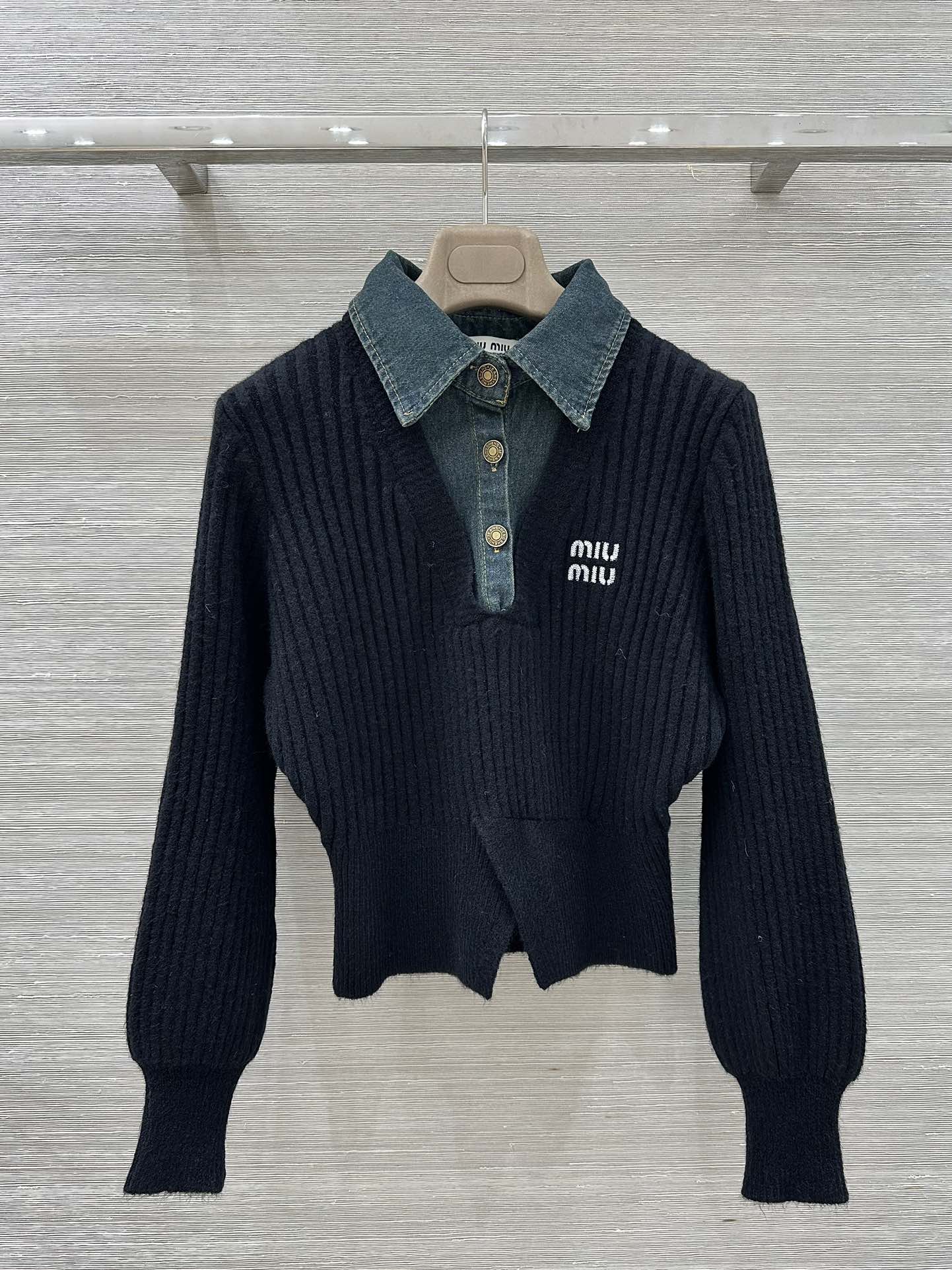 미우미우 여성 니트 97271 Miu Miu Knit 상세 이미지 1