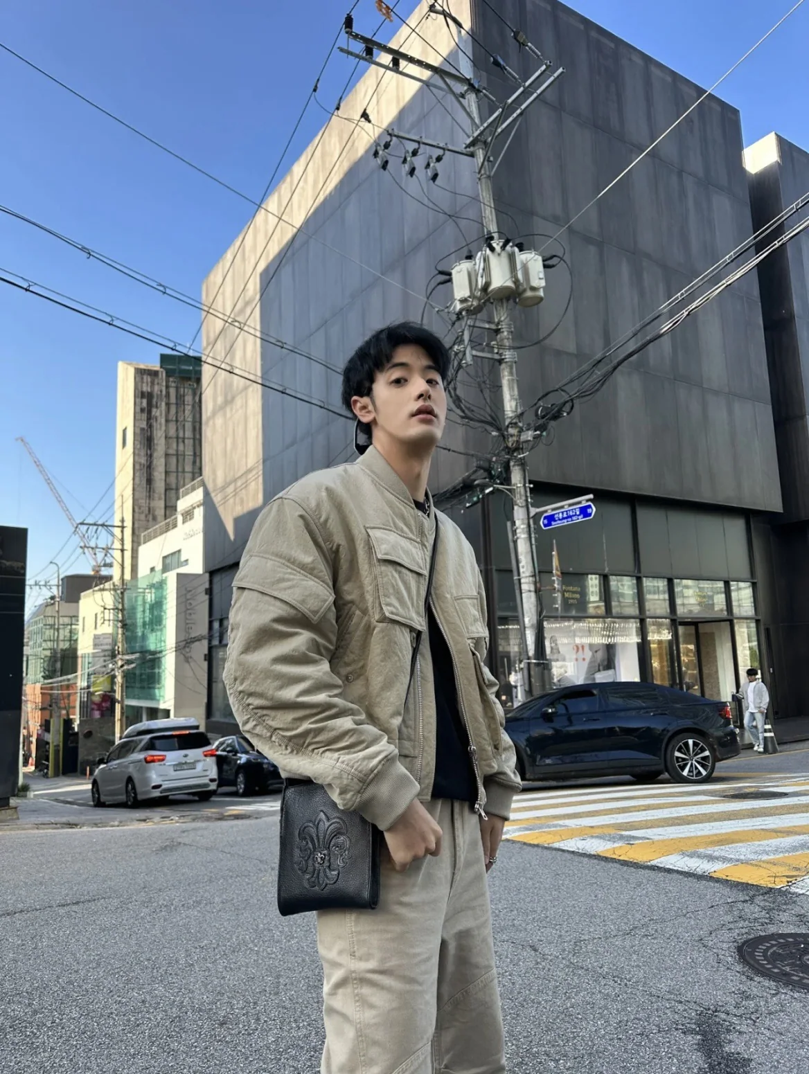 크롬하츠 스퀘어 포켓 925 실버 크로스바디 가방 상세 이미지 8