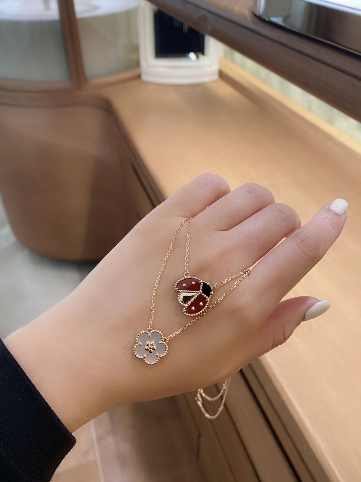 반클리프앤아펠 목걸이 63804 Van Cleef & Arpels Necklace 상세 이미지 4