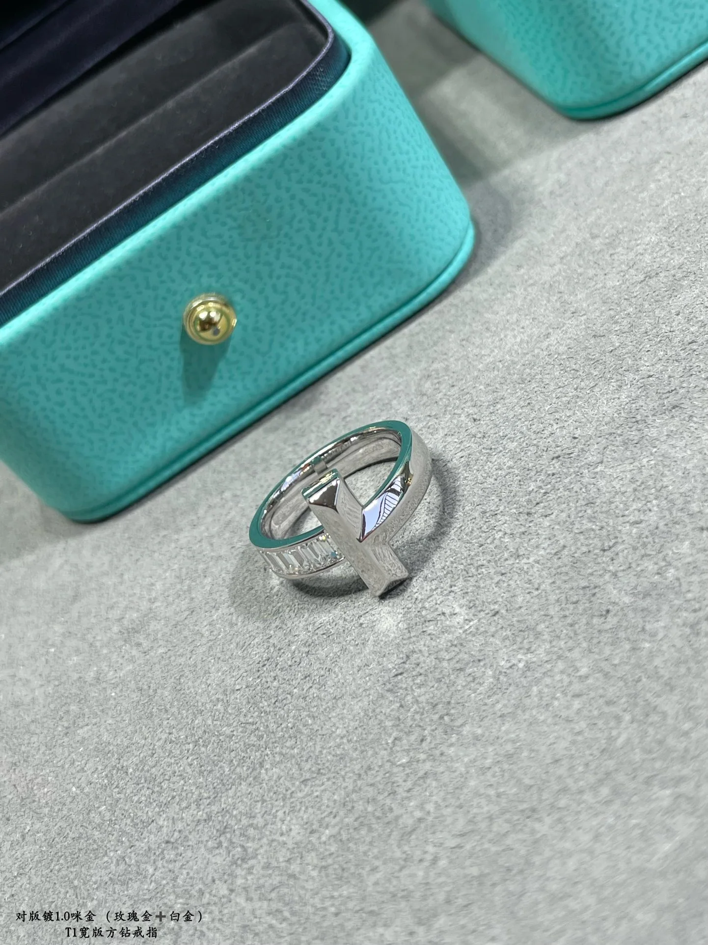 티파니 와이드 스퀘어 다이아몬드 반지 상세 이미지 8