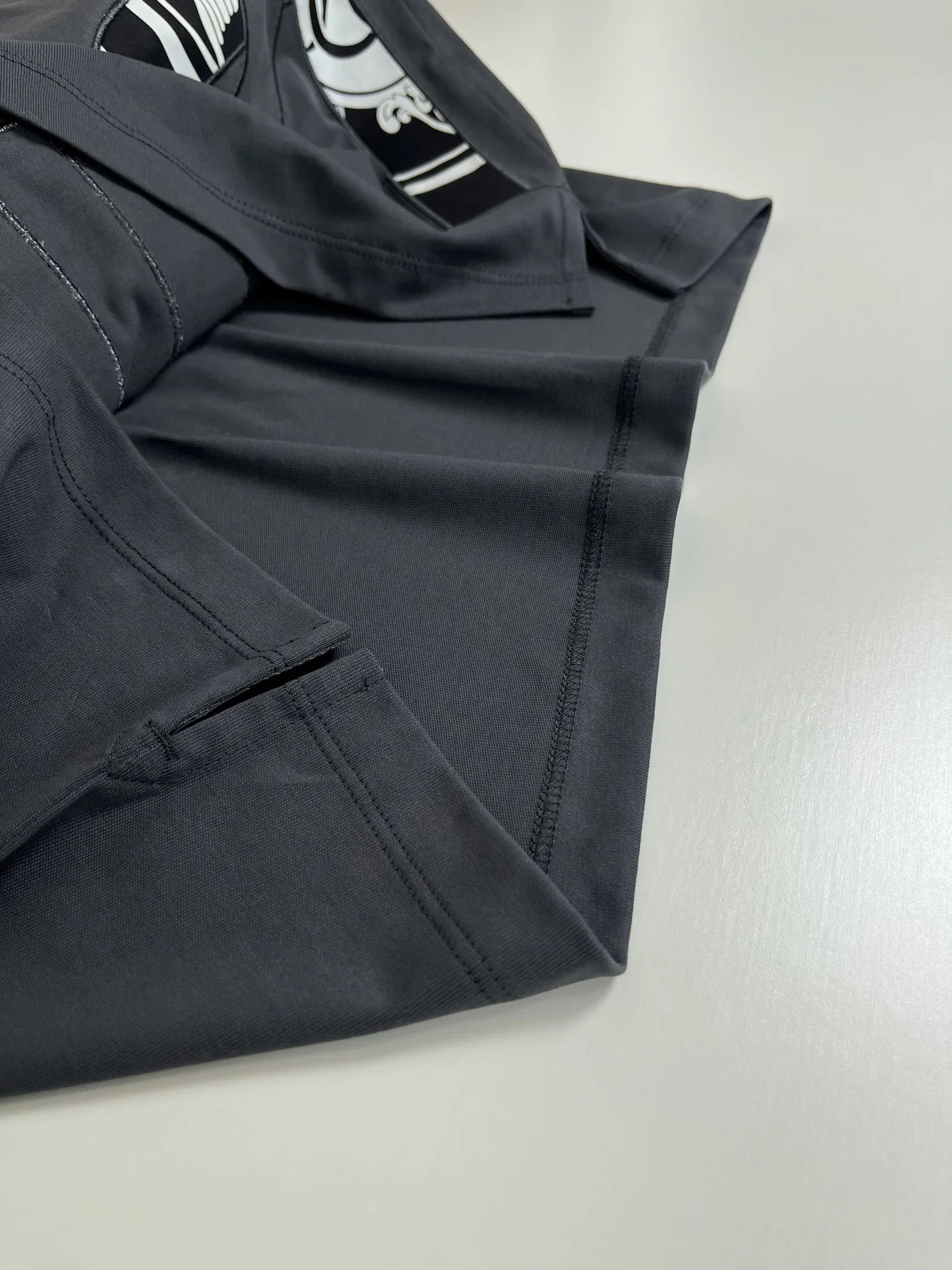 에르메스 자수 코튼 라운드넥 반팔 티셔츠 1317 상세 이미지 7
