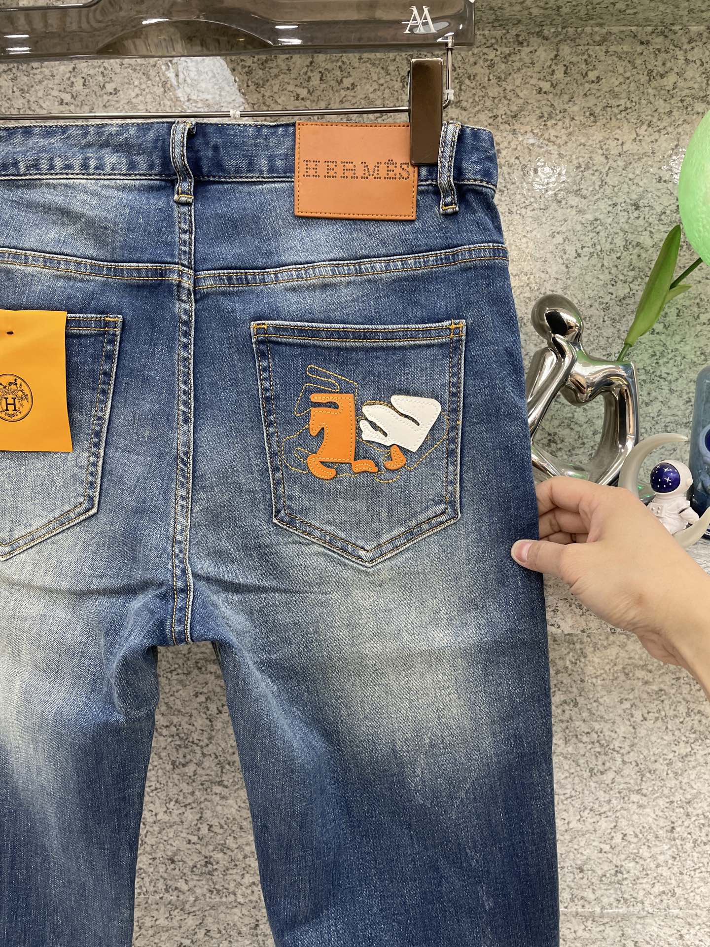 에르메스 스트레치 슬림핏 남성 바지 상세 이미지 4